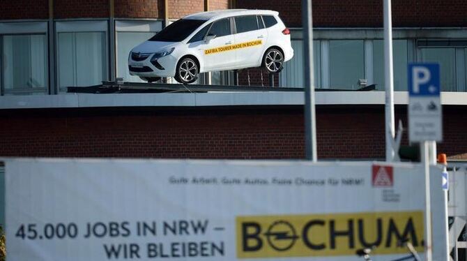 Bei Opel ringen Management und Arbeitnehmervertreter gerade um einen Sanierungsplan. Foto: Bernd Thissen