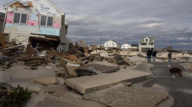 Im schwer betroffenen Bundesstaat New Jersey wurden ganze Straßenzüge zerstört. Foto: Les Stone / American Red Cross