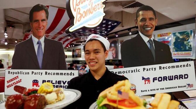 Obama-Burger und Romney-Hackbraten in einem Restaurant in Singapur. Foto: Stephen Morrison