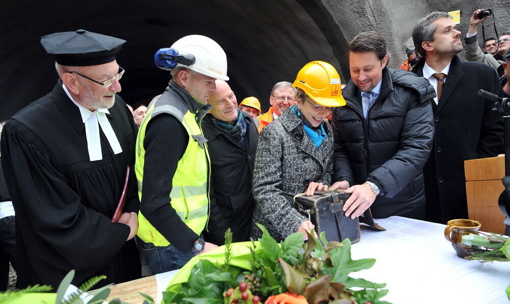 Tunnelanschlag für den Scheibengipfeltunnel