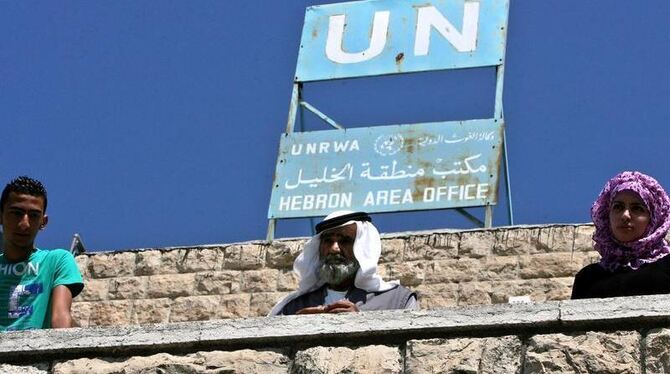 Palästinenser demonstrieren in Hebron im Westjordanland für eine Vollmitgliedschaft in den UN. Foto: Abed Al Hashlamoun/Archi