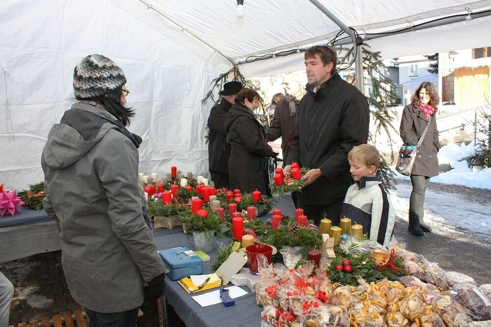 Weihnachtsmarkt Eningen.