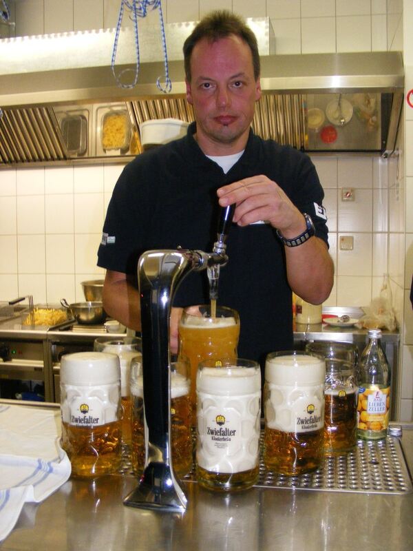 Lederhosen und Dirndlnacht Grafenberg 2012