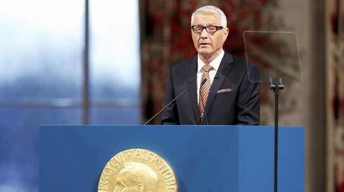 Der Chairman des norwegischen Nobelpreis-Kommitees, Thorbjoern Jagland, bei seiner Rede in Oslo. Foto: Cornelius poppe