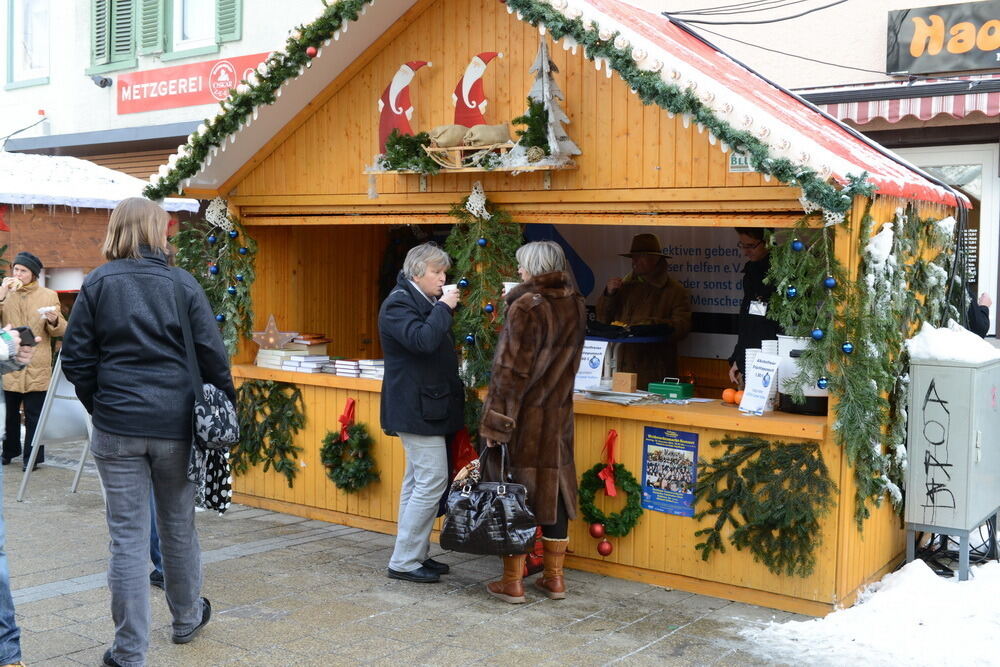 GEA Leser helfen Weihnachtsmarkt Gerhard Raff Gunter Haug 2012