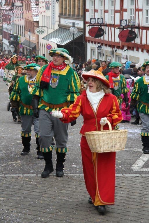 Fasnetsumzug Hungerberghexen Münsingen Januar 2013