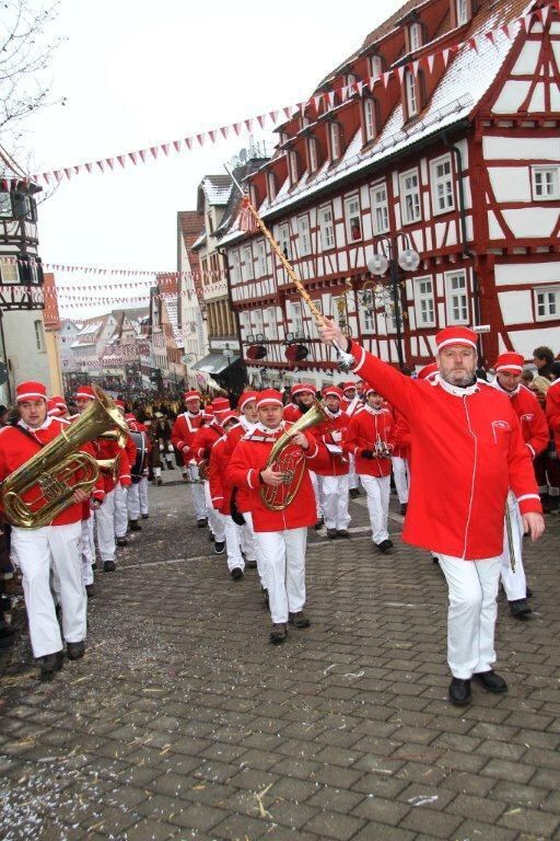 Fasnetsumzug Hungerberghexen Münsingen Januar 2013