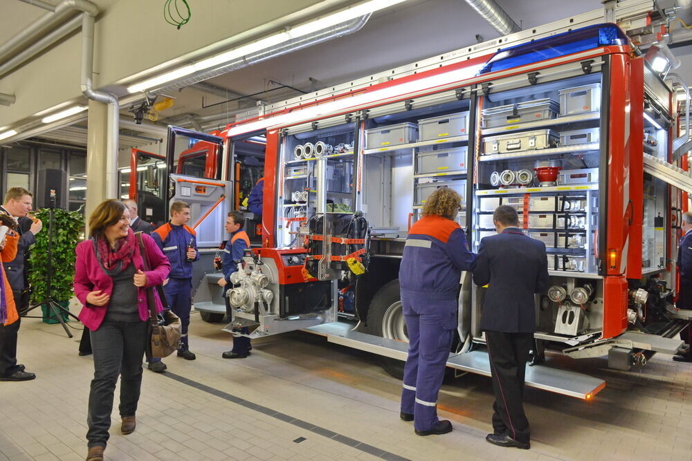 Feuerwehr Reutlingen befährt Engstellen