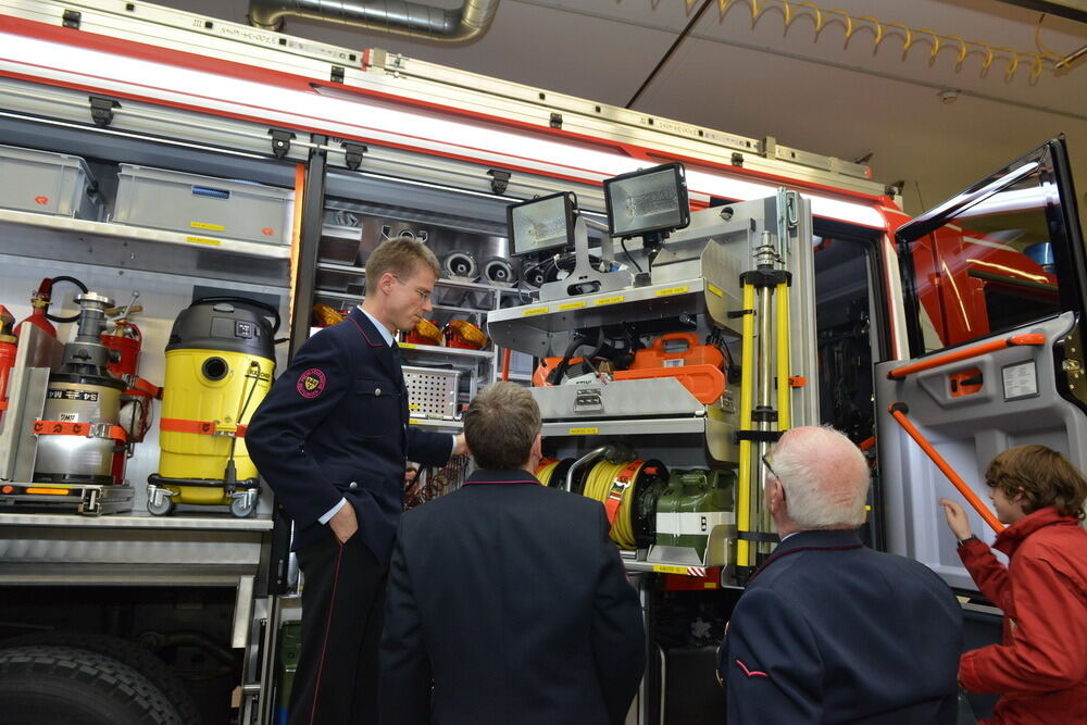 Feuerwehr Reutlingen befährt Engstellen