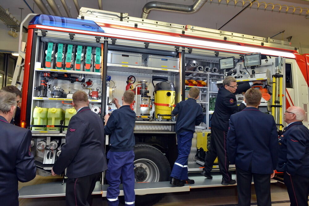 Feuerwehr Reutlingen befährt Engstellen