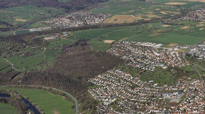 Pliezhausen soll in verträglichem Maß wachsen: Bei dem dreieckigen Zwickel etwas links von der Bildmitte oberhalb des Waldes han