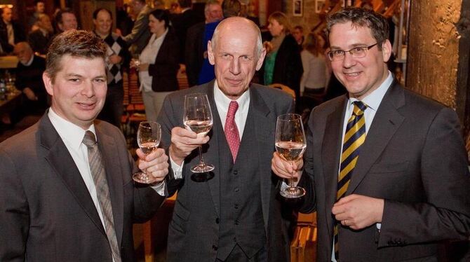 In gelöster Stimmung (von links): Sascha Schmidt, Ludwig Georg Braun und Christopher Gohl.  FOTO: SCHREIER