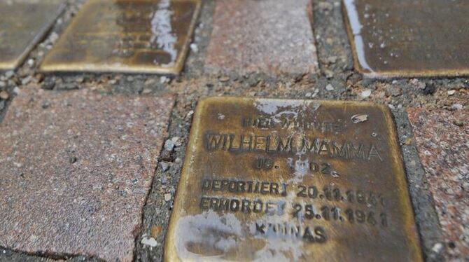 Die in ganz Europa verteilten »Stolpersteine« des Künstlers Gunter Demnig erinnern an das Schicksal der Menschen, die im Nati