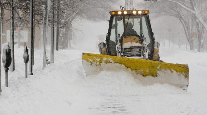 Schneeberge machen den Menschen an der US-Ostküste zu schaffen. Foto: Dominick Reuter  