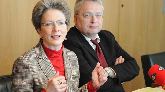 Hoffen auf die Rückendeckung durch den Gemeinderat: OB Barbara Bosch und Bürgermeister Robert Hahn wünschen sich Reutlingen als