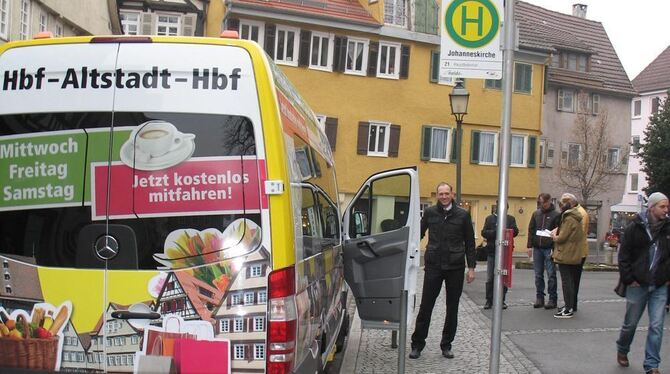 Neuer Service für Besucher, die den Weg vom Hauptbahnhof in die Altstadt motorisiert zurücklegen wollen: Christian Riethmüller v