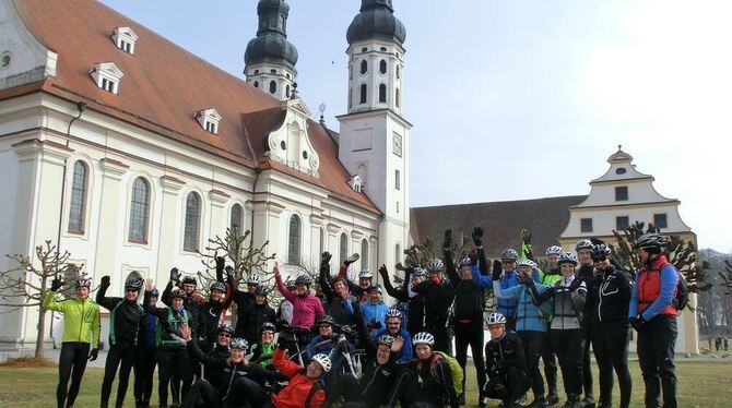 Die Klosteranlage in Obermarchtal ist nicht nur Start und Ziel beim Marchtal-Bikemarathon am 4. Mai – jetzt war sie auch Trainin