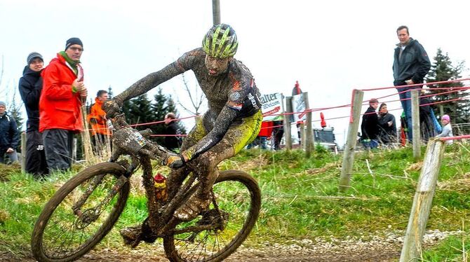 Überraschungs-Triumphator im Vorjahr: Der Niederländer Rudi van Houts (Bild) stellt sich erneut der Konkurrenz.  FOTO: NIETHAMME