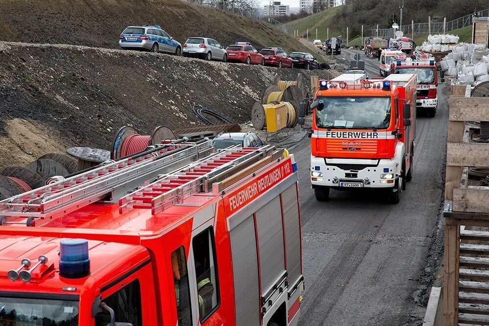 Feuerwehrübung im Scheibengipfeltunnel