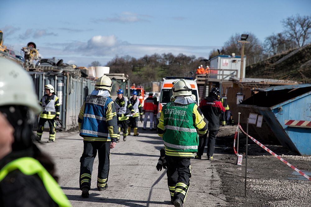 Feuerwehrübung im Scheibengipfeltunnel