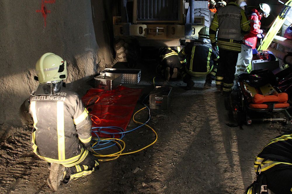 Feuerwehrübung im Scheibengipfeltunnel