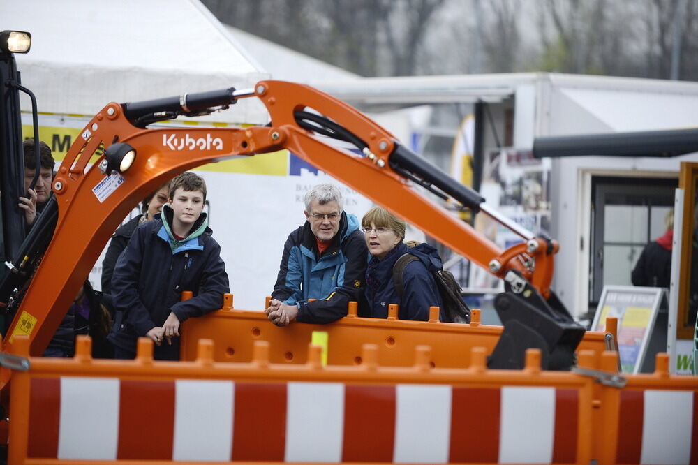 Handwerk im Zirkuszelt Reutlingen 2013