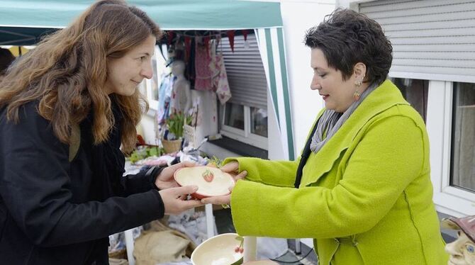 Auf dem Frühlings- und Künstlermarkt im Gönninger Ortskern wurde allerhand Schönes angeboten