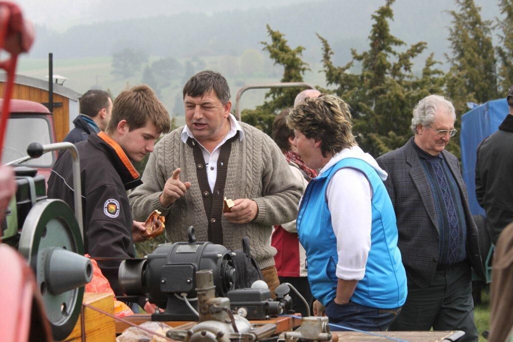 29. Oldtimer- und Dampfmaschinenfest Dottingen 2013