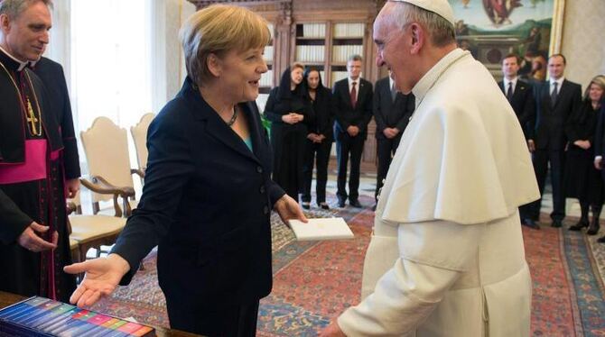 Deutschlands bekannteste Protestantin beim Papst: Angela Merkel wurde im Vatikan zu einer Privataudienz empfangen. Guido Berg