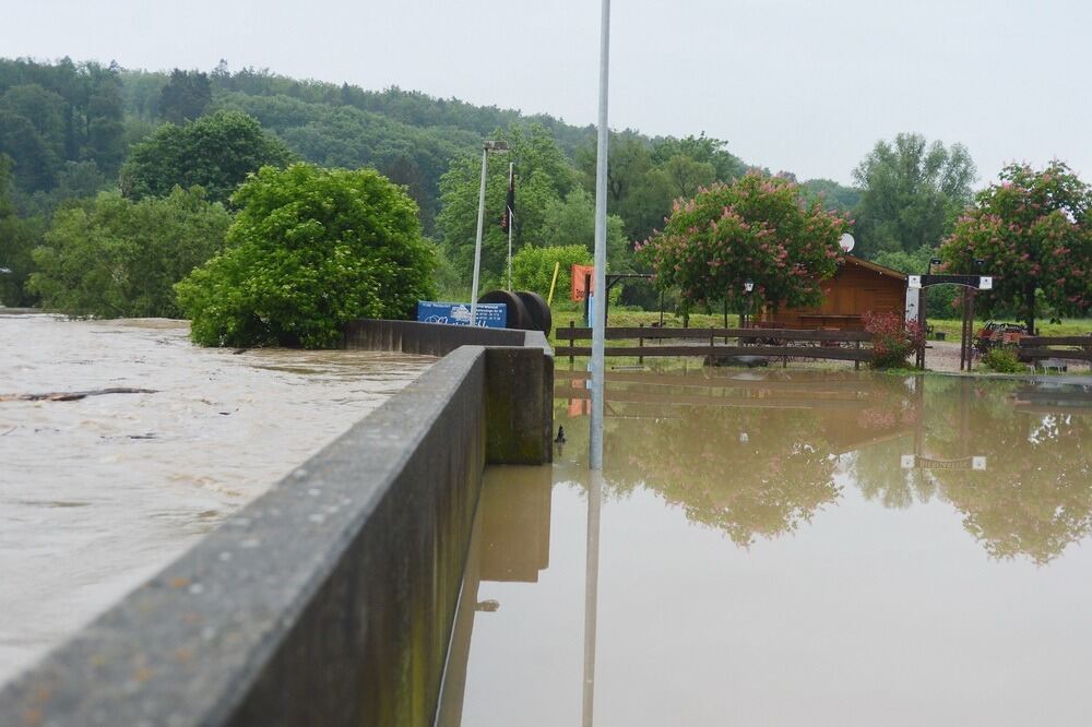 Neckar-Hochwasser bei Mittelstadt.