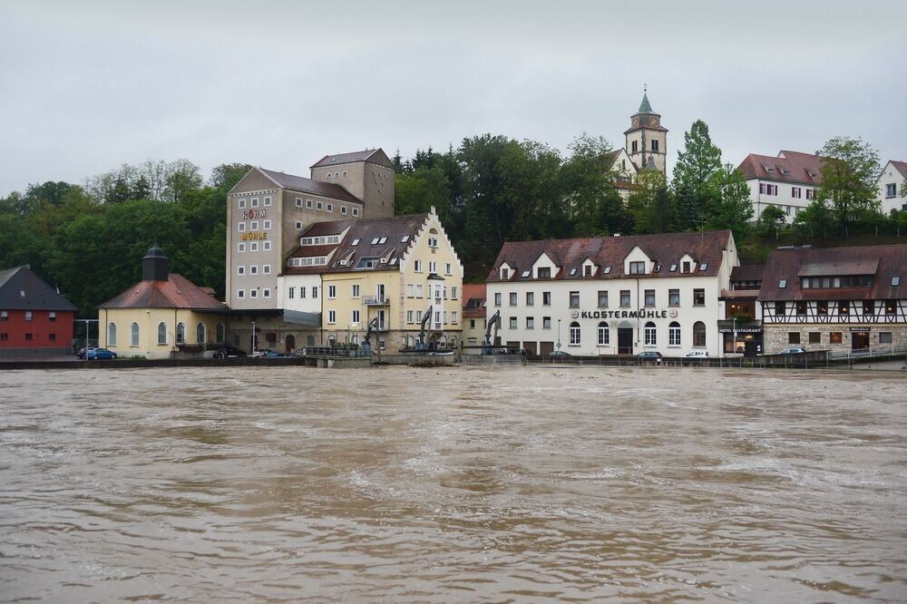 Neckar-Hochwasser bei Mittelstadt.