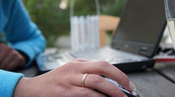 Mobiles Internet in einem Biergarten auf der Insel Rügen Foto: Anne Günther