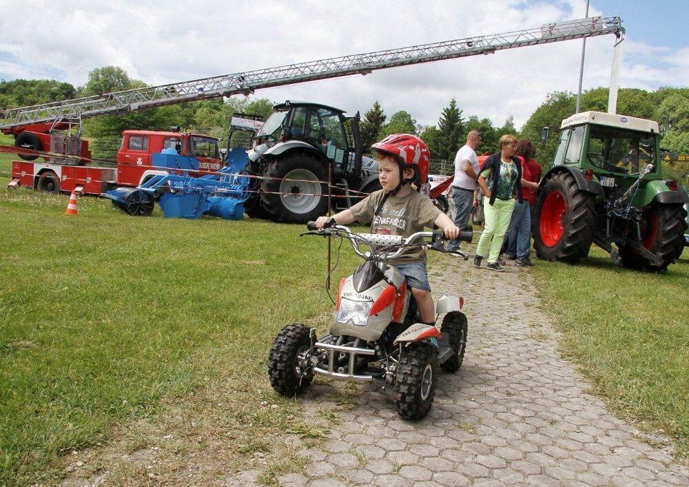 Gewerbeschau St. Johann und Schulfest Würtingen Juni 2013