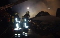 Großbrand im Kleinengstinger Gewerbegebiet