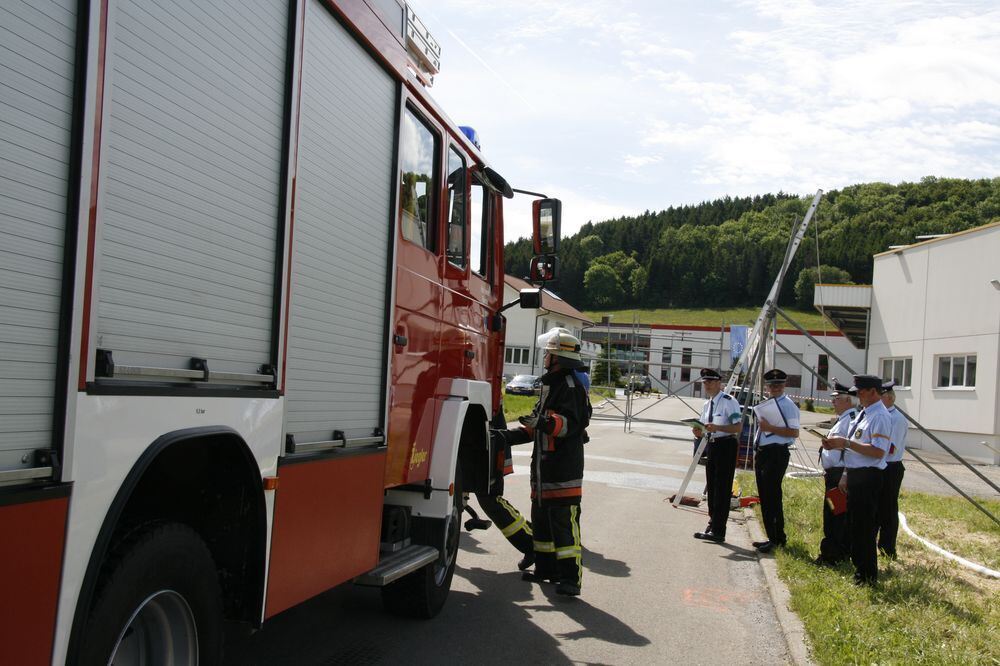 Abnahme der Leistungsabzeichen Feuerwehren des Landkreis Reutlingen Juni 2013