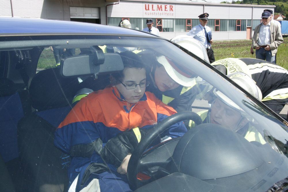 Abnahme der Leistungsabzeichen Feuerwehren des Landkreis Reutlingen Juni 2013