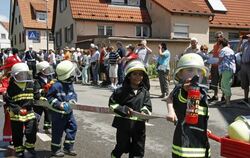 Einfach süß: Löschzwerge beim Festumzug.