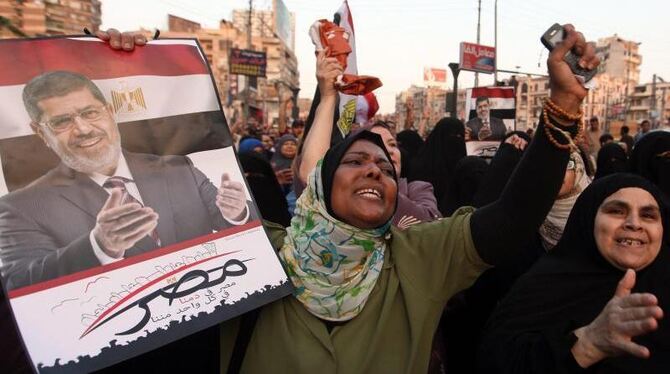 Die Proteste in Kairo halten an, das Land steht vor dem Bürgerkrieg. Foto: Khaled Elfiqi