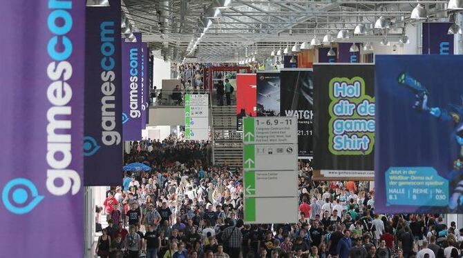 Computerspiel-Fans und Besucher der Spielemesse Gamescom. Die Branche der Computer- und Videospiele erhält wachsende Wertschä