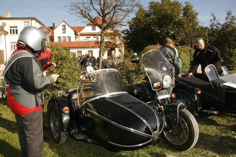 13. Roller- und Kleinwagentreffen in Engstingen