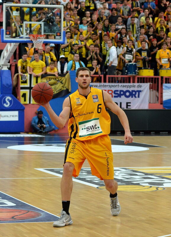 Walter Tigers Tübingen - Telekom Baskets Bonn 76:77