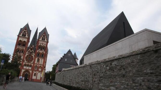 Die Kapelle des Bischofshauses gegenüber dem Limburger Dom. Foto: Fredrik von Erichsen