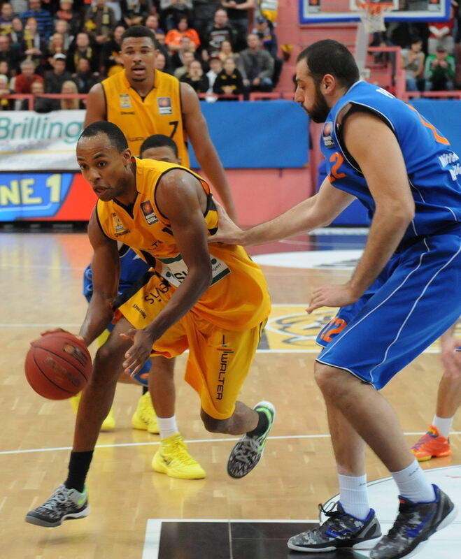 Walter Tigers Tübingen - Mitteldeutscher BC 77:69