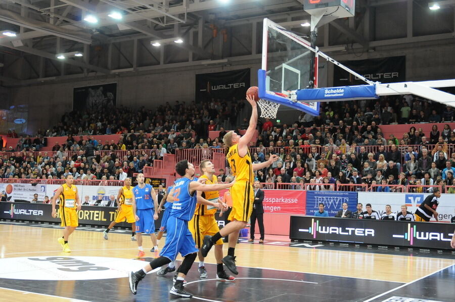 Walter Tigers Tübingen - Mitteldeutscher BC 77:69