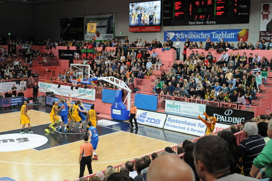 Walter Tigers Tübingen - Mitteldeutscher BC 77:69