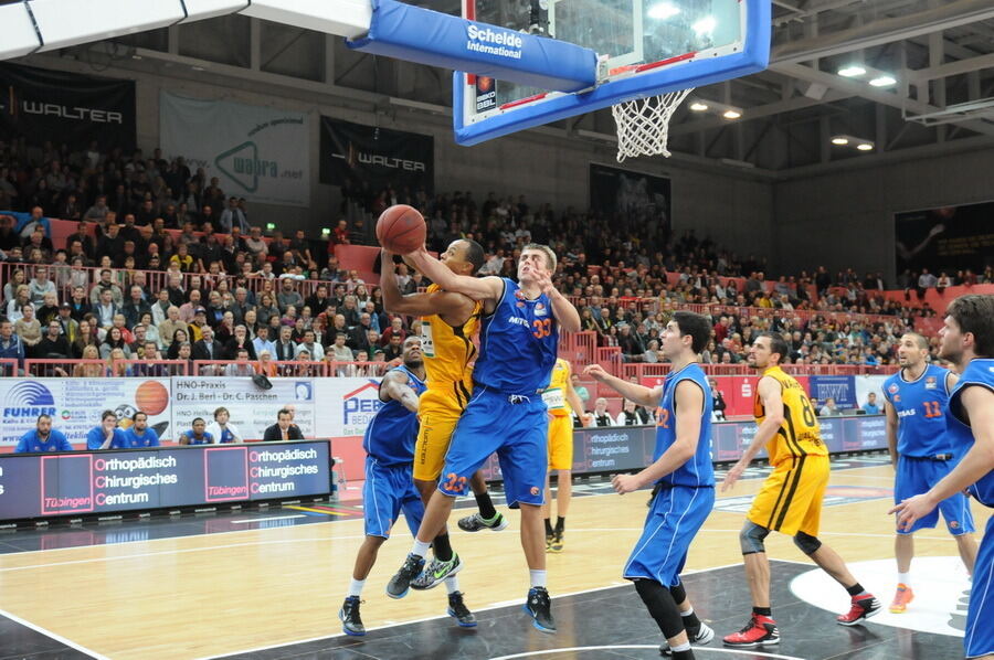 Walter Tigers Tübingen - Mitteldeutscher BC 77:69