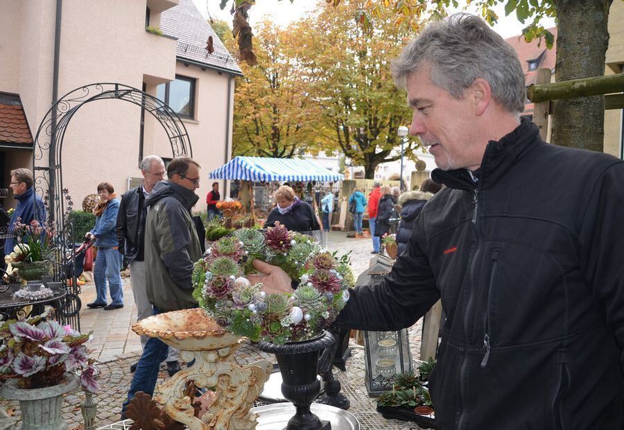 Kunsthandwerkermarkt Dettingen 2013