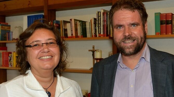 Kandidieren im Kirchenbezirk: Sabine Drecoll und Dr. Martin Plümicke. FOTO: KUS