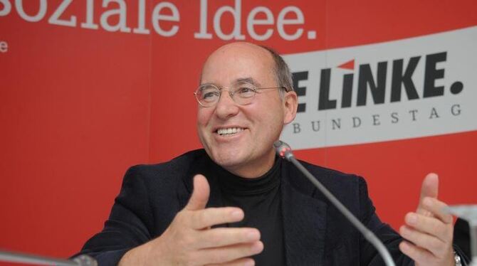 Gegen Gregor Gysi wird wegen des Verdachts einer falschen eidesstattlichen Versicherung ermittelt. Foto: Bernd Settnik/Archiv