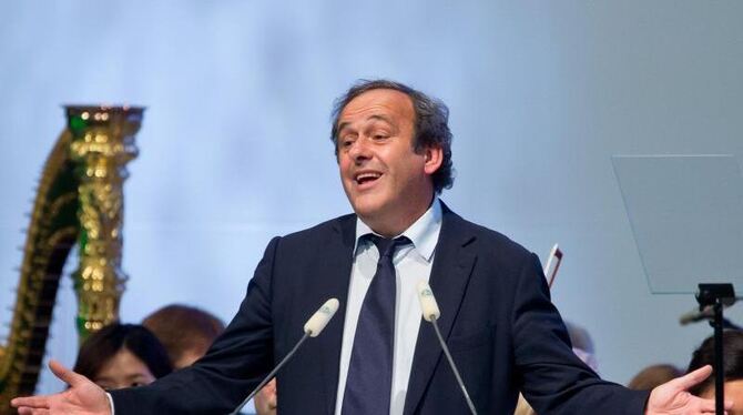 UEFA-Präsident Michel Platini lobt die deutsche Bewerbung. Foto: Daniel Karmann